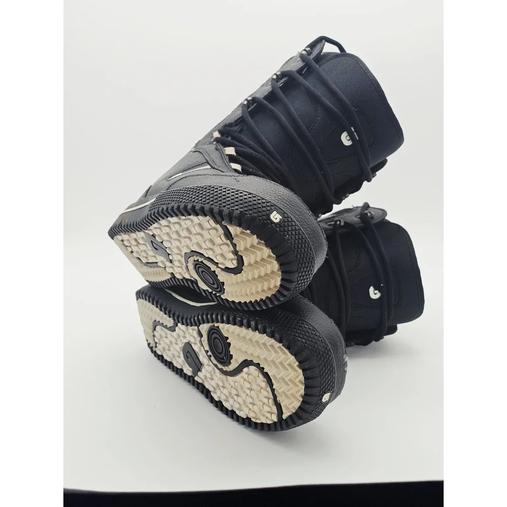 Burton Poacher Men's 11.5 Black Leather Snowboard Boots